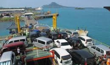 Pemudik Pejalan Kaki Nataru di Pelabuhan Bakauheni Naik 188 Persen