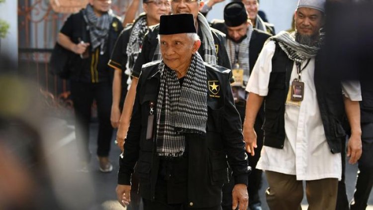 Amien Rais Minta Jokowi Tidak Menunda Pemilu