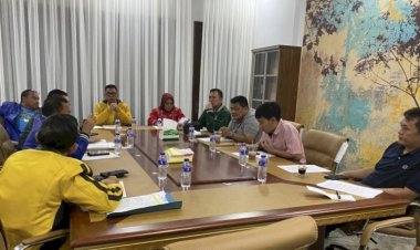Gubernur dan Ketua DPRD  Dukung Sikap Fraksi DPRD
