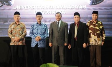 Ketua PP Muhammadiyah  Resmikan Universitas Baru