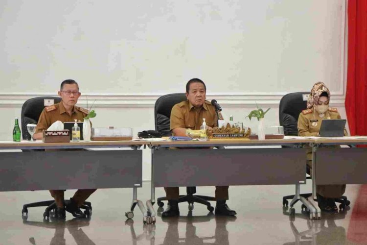 Sekdaprov Pimpin Rapat  Tindaklanjuti Pencabutan PPKM