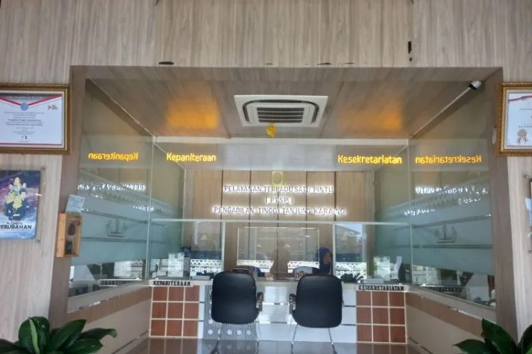 Empat Hakim Tinggi  Di Lampung Diperiksa