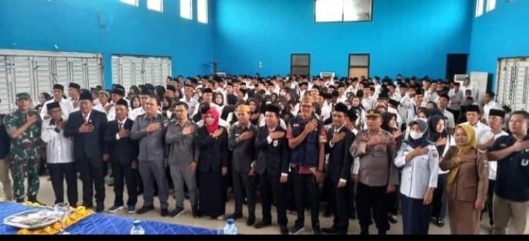 KPU Pesibar Lantik  354 PPS Pemilu