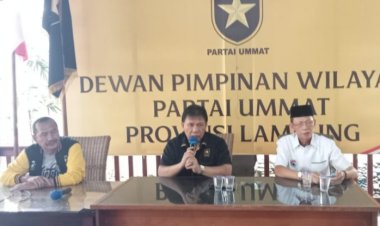 Relawan APIK Lampung  Kunjungi Partai Ummat