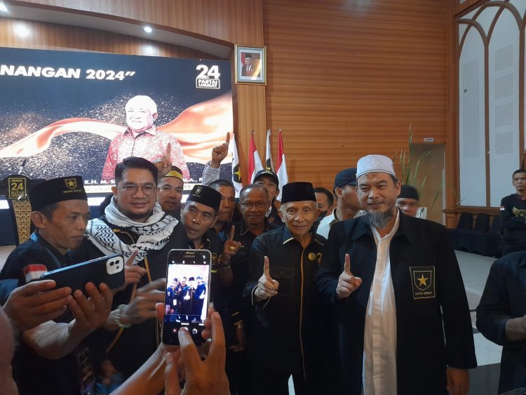 Kader Ummat Percaya Diri  Dukung Politik Identitas