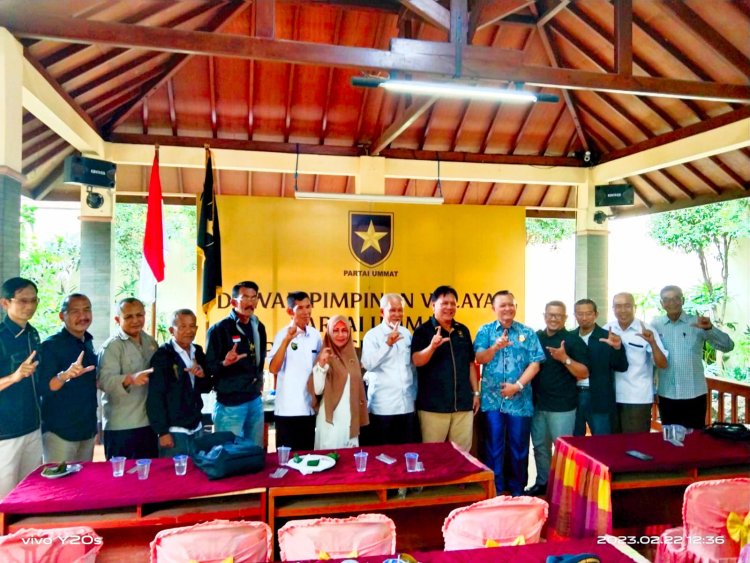 Irjen (Pol) Ike Edwin  Kunjungi Partai Ummat