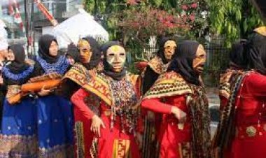 FK Lampung Perkenalkan  Budaya Tuping   