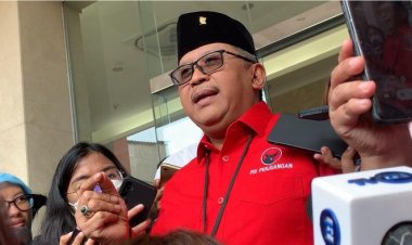 Kartu Truf Ketum Dipegang Kekuasaan