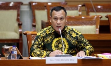 Presiden Tandatangani Kepres  Pemberhentian Firli Bahuri dari KPK