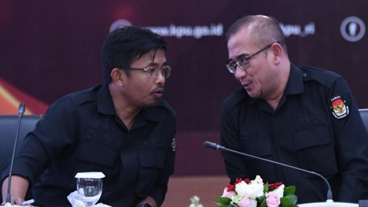 Komisoner KPU RI  Jalani Sidang Etik