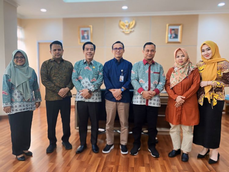 Rektor Universitas Saburai  Konsultasi ke BKN