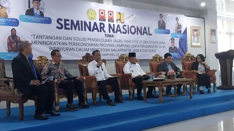 FT Universitas Saburai Sukses Adakan Seminar Nasional