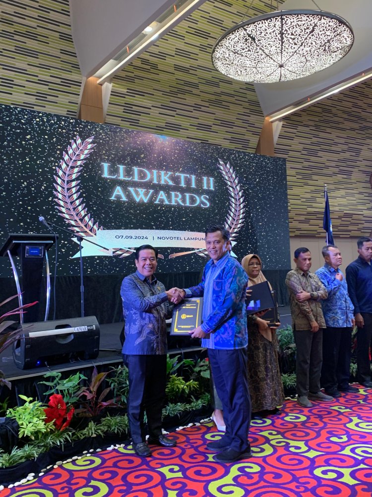 Universitas Saburai Raih  Peringkat Satu LLDikti Awards 2024
