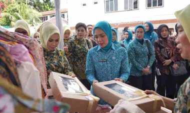 Ketua TP. PKK Provinsi Lampung Tinjau Pasar Murah “Ramadan Berkah Kejaksaan”