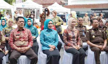 Wagub Jihan Nurlela Buka Pasar Murah “Ramadan Berkah Kejaksaan Untuk Masyarakat”