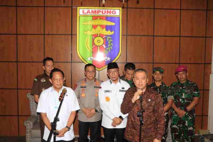 Mantapkan Kesiapan Angkutan Lebaran, Gubernur Mirzani Gelar Pembahasan Bersama Mendagri dan Menhub