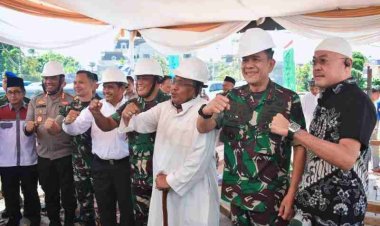 Danrem Hadiri Peletakan Batu Pertama Pembangunan Sekolah Ponpes Riyadhus Sholihin Nur Rahman oleh Irjen TNI