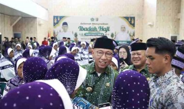 Setiap Jamaah Haji Lampung Terima Uang Saku Rp1 Juta dari Gubernur Mirza
