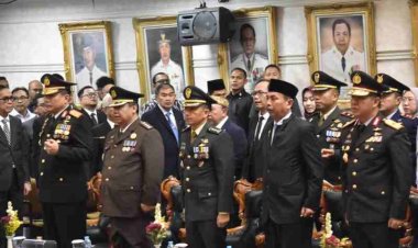 Kasrem 043/Gatam Hadiri Pelantikan dan Pengambilan Sumpah Jabatan Sekda Provinsi Lampung