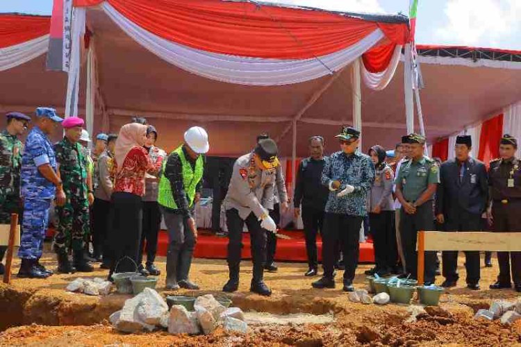 Kapolda Lampung Lakukan Ground Breaking Gudang Ketahanan Pangan