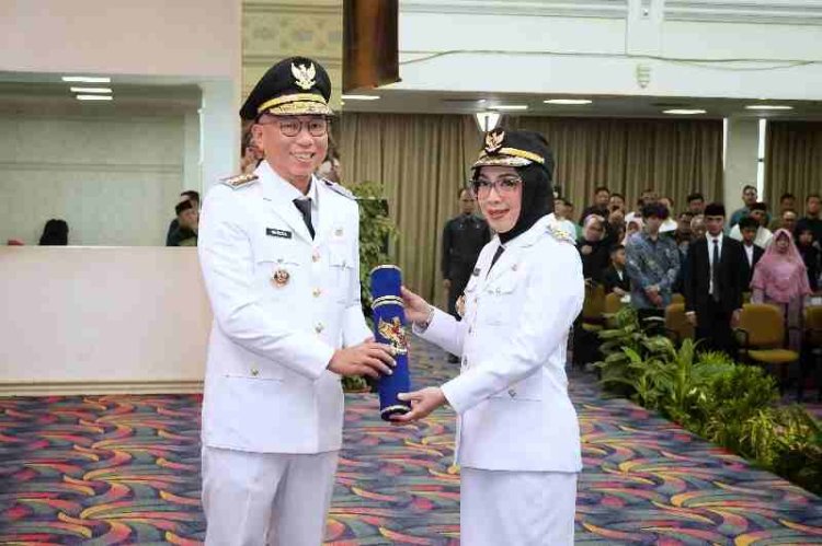 Pelantikan Bupati Way Kanan, Ayu Asalasiyah Diambil Sumpah oleh Gubernur Lampung