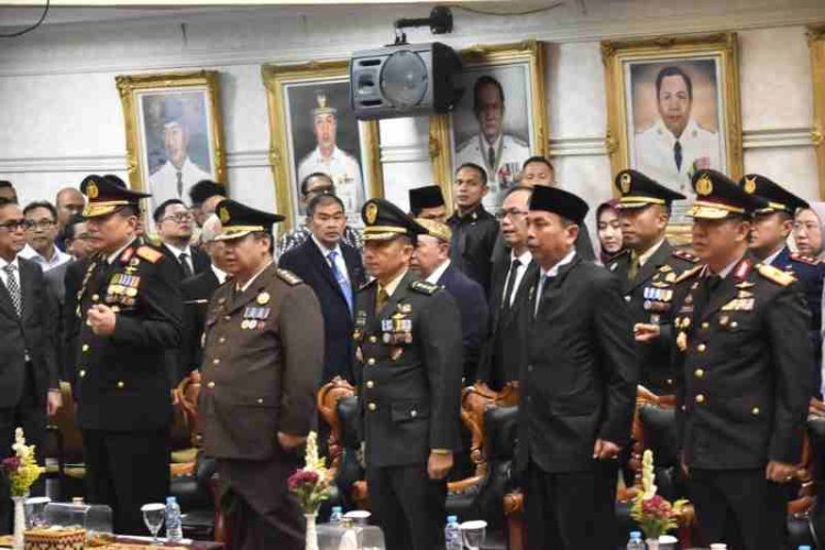 Kasrem 043/Gatam Hadiri Pelantikan dan Pengambilan Sumpah Jabatan Sekda Provinsi Lampung