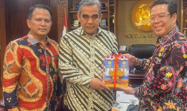 Rektor Universitas Saburai   Audensi ke Ketua MPR RI