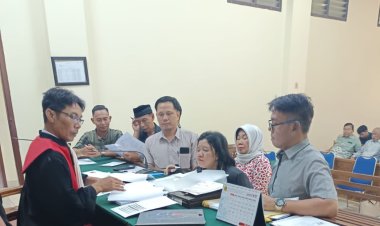 PN Tanjung Karang Tolak  Permohonan Ny. Ratnawati Amir dkk.