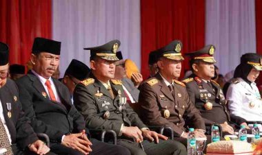 Danrem Bersama Forkopimda Lampung Ikuti Upacara dan Detik-detik Proklamasi HUT ke-80 Kemerdekaan RI