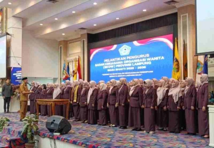 Gubernur Lampung Lantik Pengurus BKOW, Tekan Sinergitas Peran Wanita