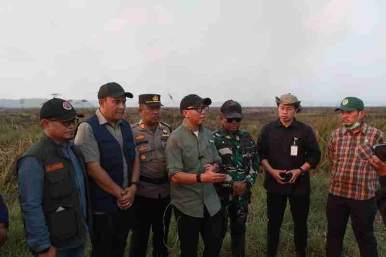 Gubernur Mirza Pastikan Penanganan Kebakaran Terkendali, Tim Gabungan Cegah Api Masuk TN Way Kambas